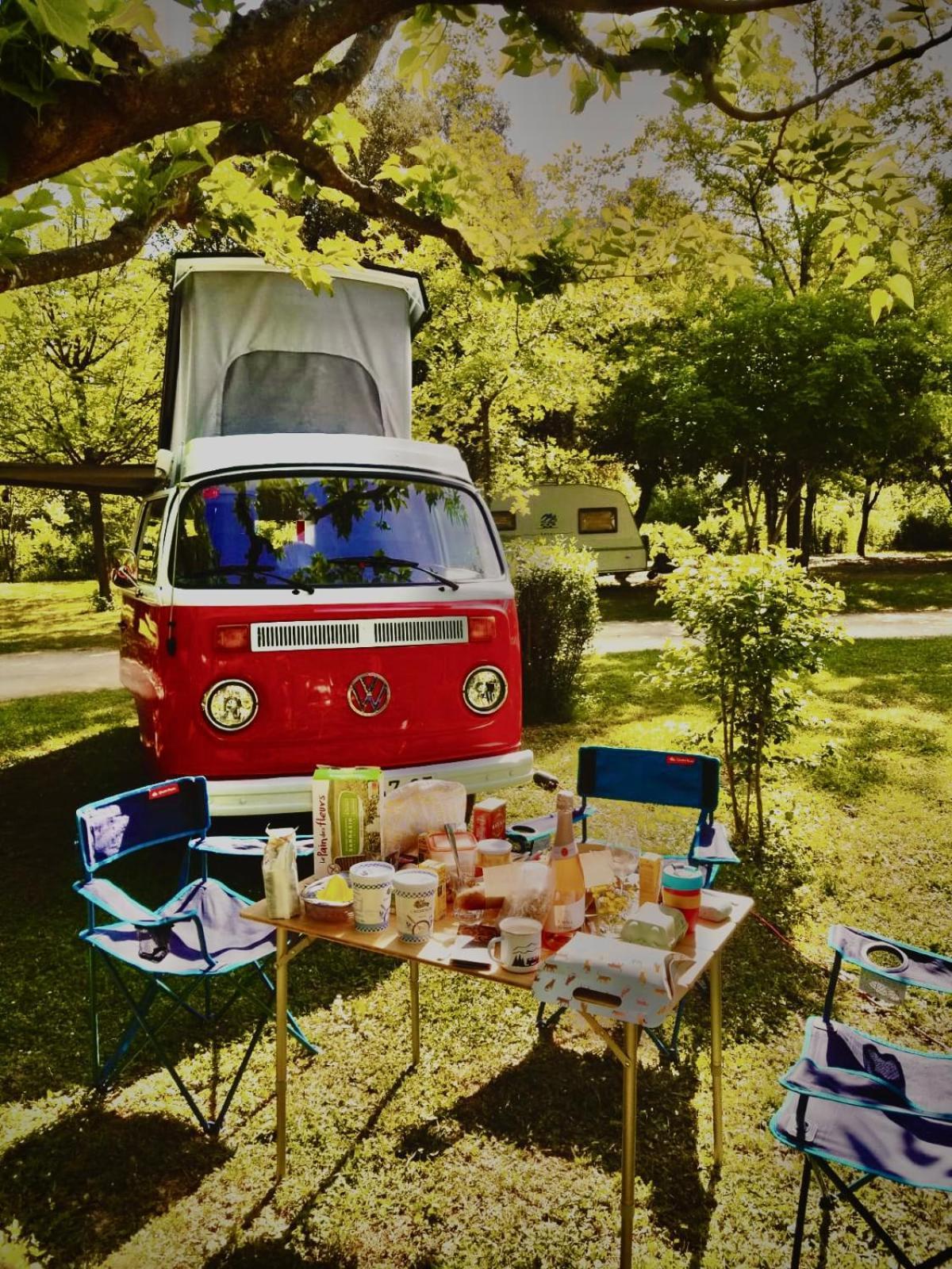 Retro Vw Kombi T2 Campervan L'Hospitalet de Llobregat Bagian luar foto